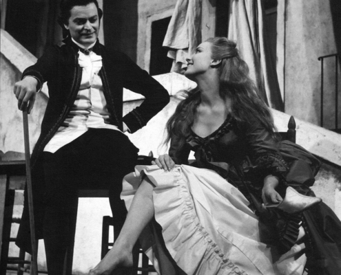 L’impresario delle Smirne di Carlo Goldoni. Regia di Luchino Visconti. Con Edda Albertini, Ilaria Occhini, Corrado Pani. 1957.
